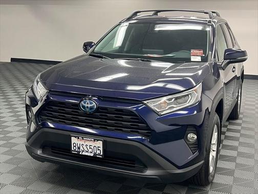 2021 Toyota RAV4 Hybrid XLE