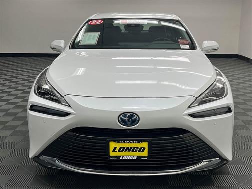2022 Toyota Mirai Base