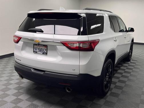 2020 Chevrolet Traverse LT Cloth