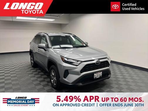 2024 Toyota RAV4 XLE