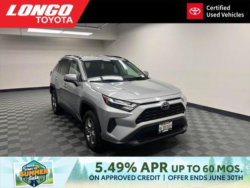 2024 Toyota RAV4 XLE
