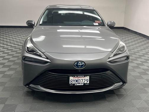 2021 Toyota Mirai Base