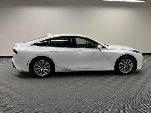 2021 Toyota Mirai XLE