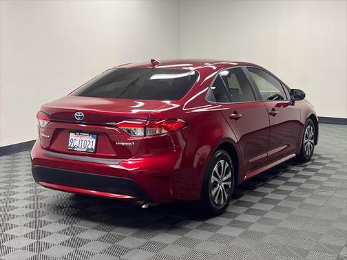 2022 Toyota Corolla Hybrid LE