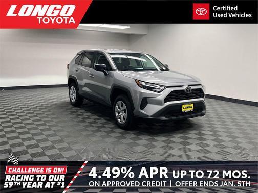2024 Toyota RAV4 LE