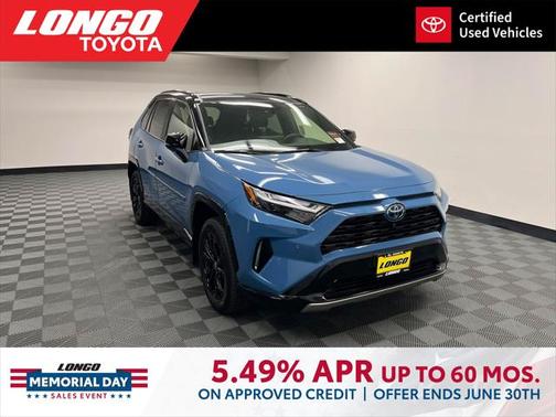 2022 Toyota RAV4 Hybrid SE
