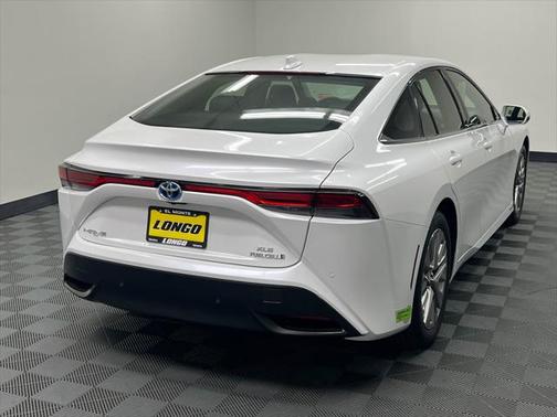 2022 Toyota Mirai Base