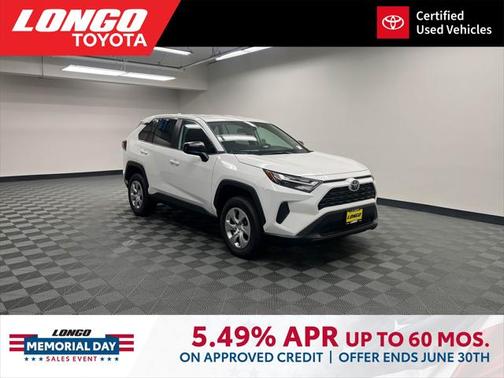 2025 Toyota RAV4 LE