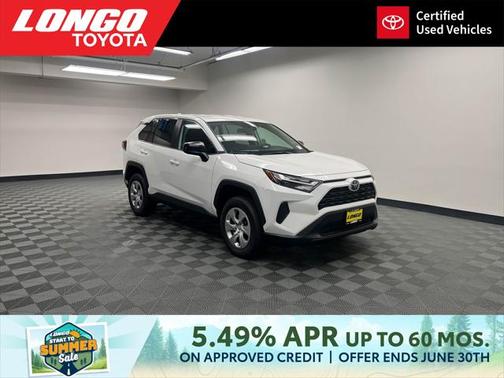 2025 Toyota RAV4 LE