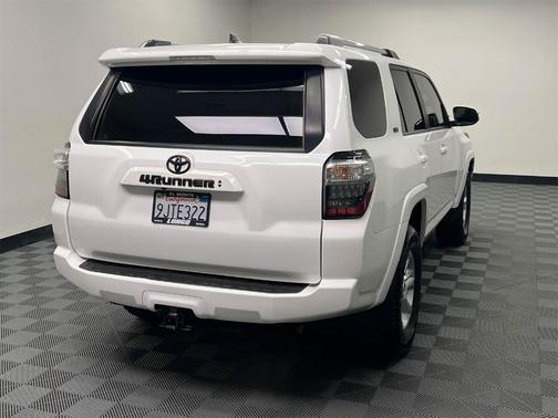 2023 Toyota 4Runner SR5