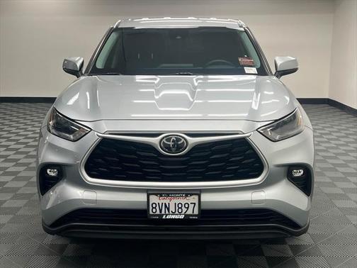 2021 Toyota Highlander LE
