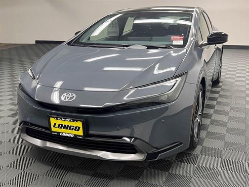 2024 Toyota Prius XLE