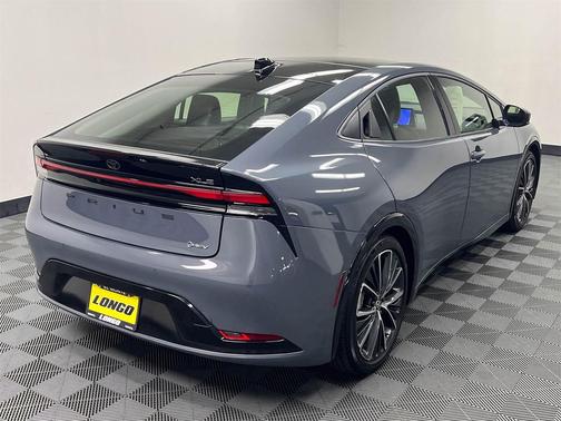 2024 Toyota Prius XLE
