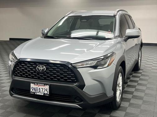 2023 Toyota Corolla Cross LE