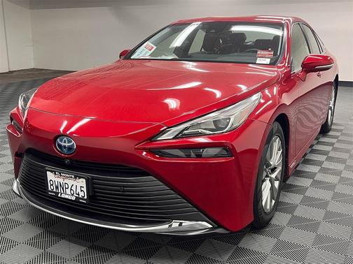 2021 Toyota Mirai Base