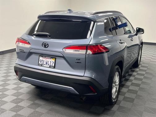 2022 Toyota Corolla Cross LE