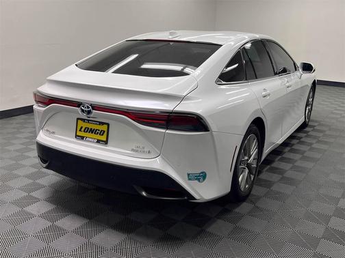 2022 Toyota Mirai Base