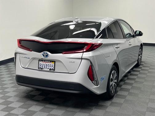 2021 Toyota Prius Prime XLE