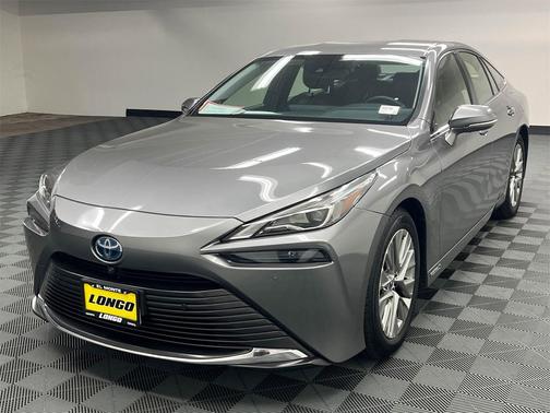2021 Toyota Mirai Base