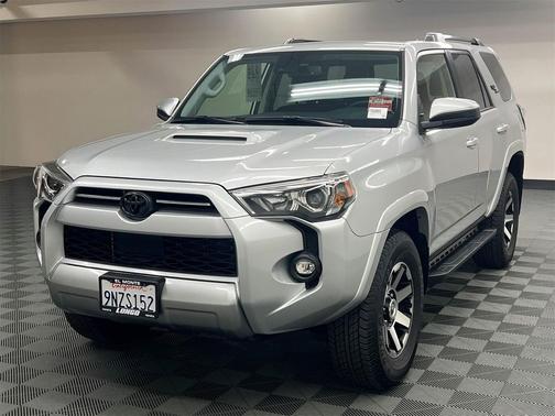 2024 Toyota 4Runner TRD Off Road