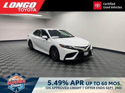 2022 Toyota Camry SE