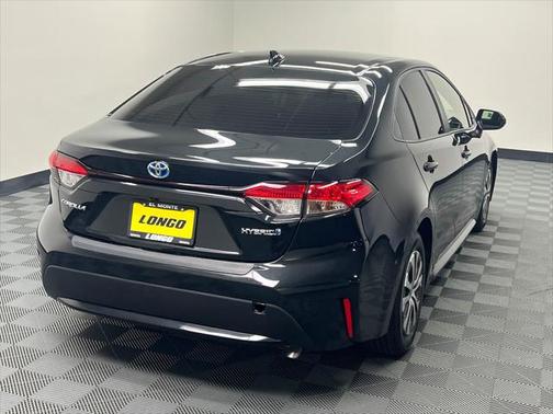 2022 Toyota Corolla Hybrid LE