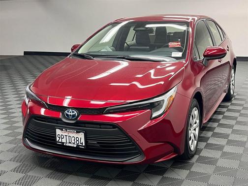 2025 Toyota Corolla Hybrid LE