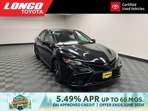 2024 Toyota Camry SE