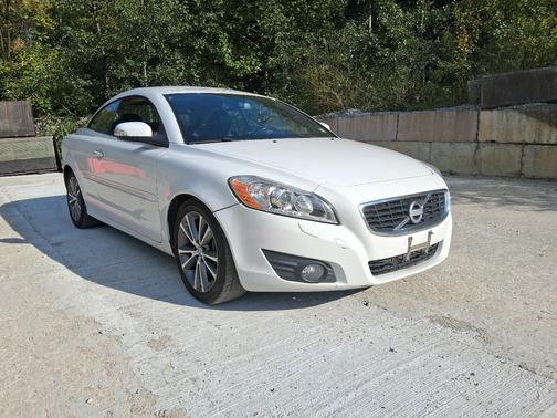 2012 Volvo C70 T5