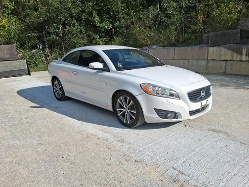 2012 Volvo C70 T5