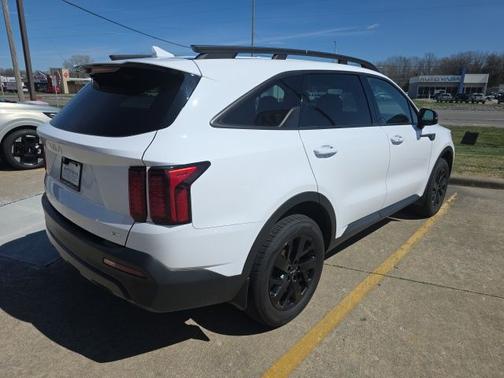 2023 Kia Sorento X-Line S