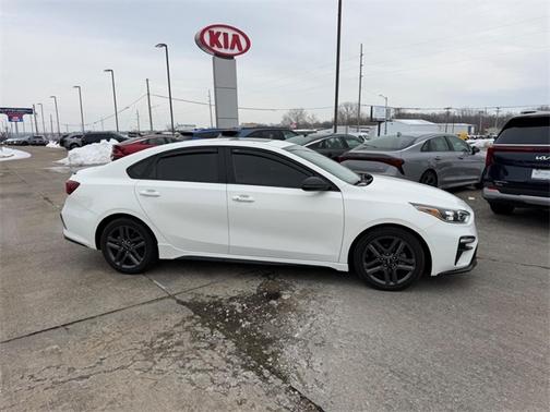 2021 Kia Forte GT-Line
