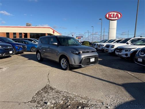 2024 Kia Soul LX