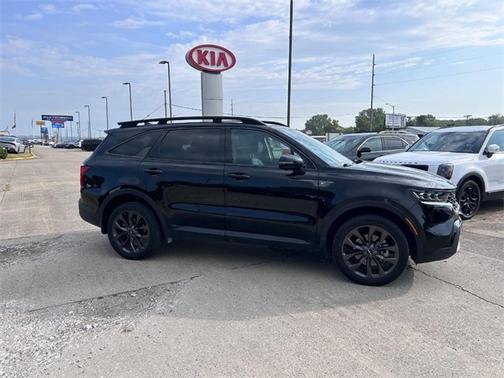 2023 Kia Sorento X-Line SX Prestige