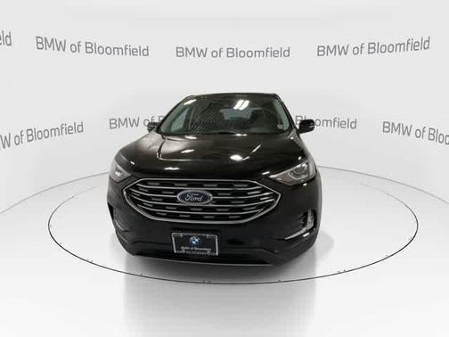 Agate Black Metallic 2021 Ford Edge Titanium