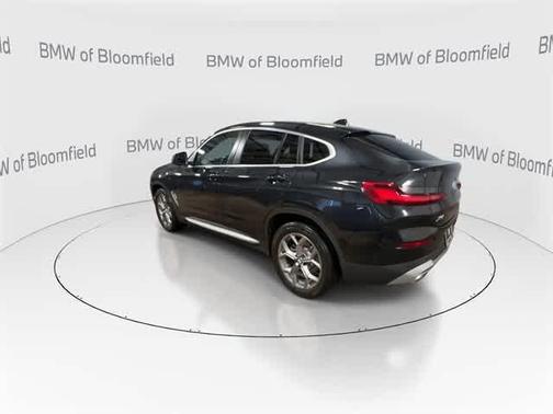 2022 BMW X4 xDrive30i