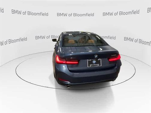 2025 BMW 330 i xDrive