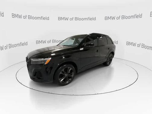 2025 Audi Q7 55 Premium Plus