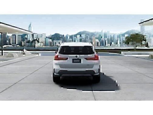 Mineral White Metallic 2026 BMW X1 xDrive28i