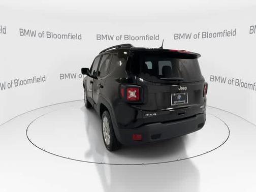 Black Clearcoat 2020 Jeep Renegade Latitude