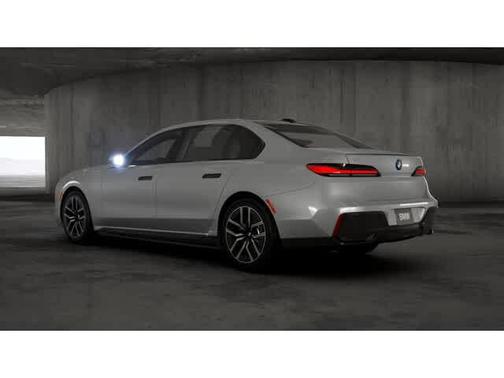 2025 BMW i7 xDrive60