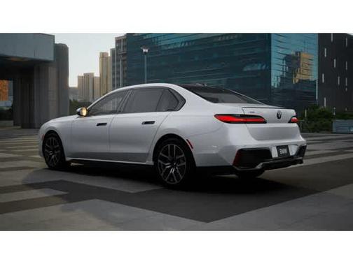 2025 BMW 740 i xDrive