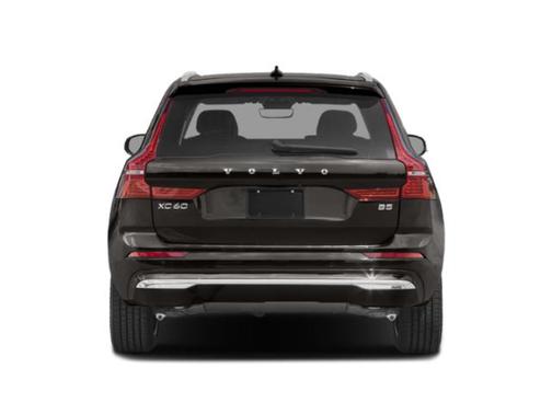 Onyx Black Metallic 2022 Volvo XC60 B5 Momentum