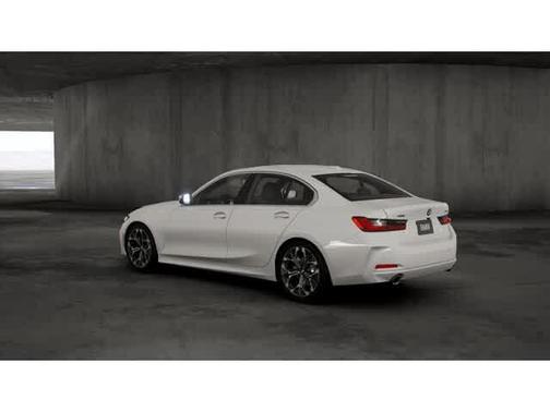 2025 BMW 330 i xDrive