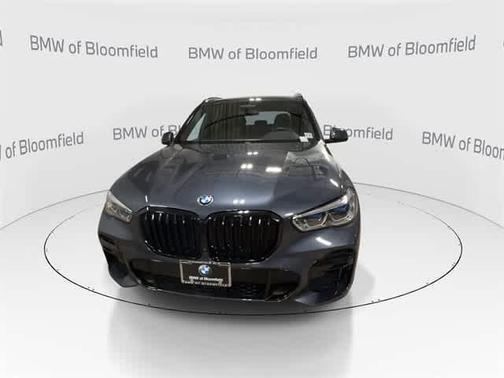 2022 BMW X5 M50i