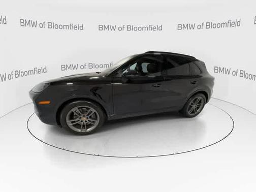 Black 2024 Porsche Cayenne Cayenne
