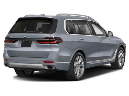 2026 BMW X7 M60i