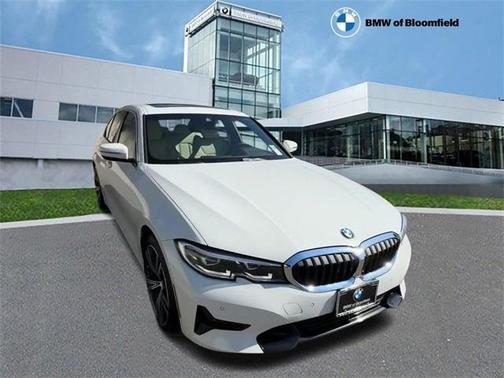 2022 BMW 330 xDrive