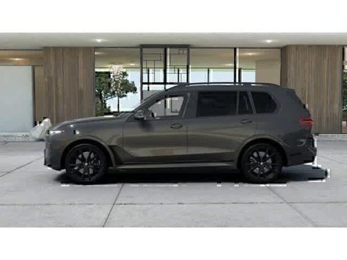 Dravit Grey Metallic 2027 BMW X7 M60i