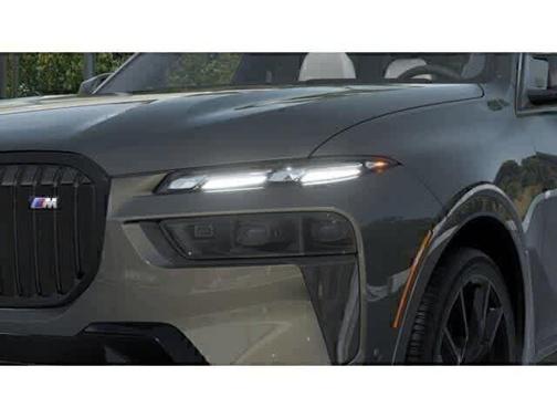 Dravit Grey Metallic 2027 BMW X7 M60i